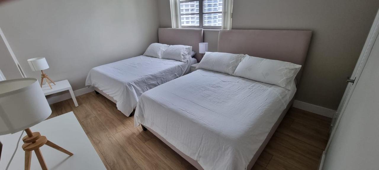 New Luxury Apartment 2Br 2Ba Direct Beach Access Hollywood Exterior photo